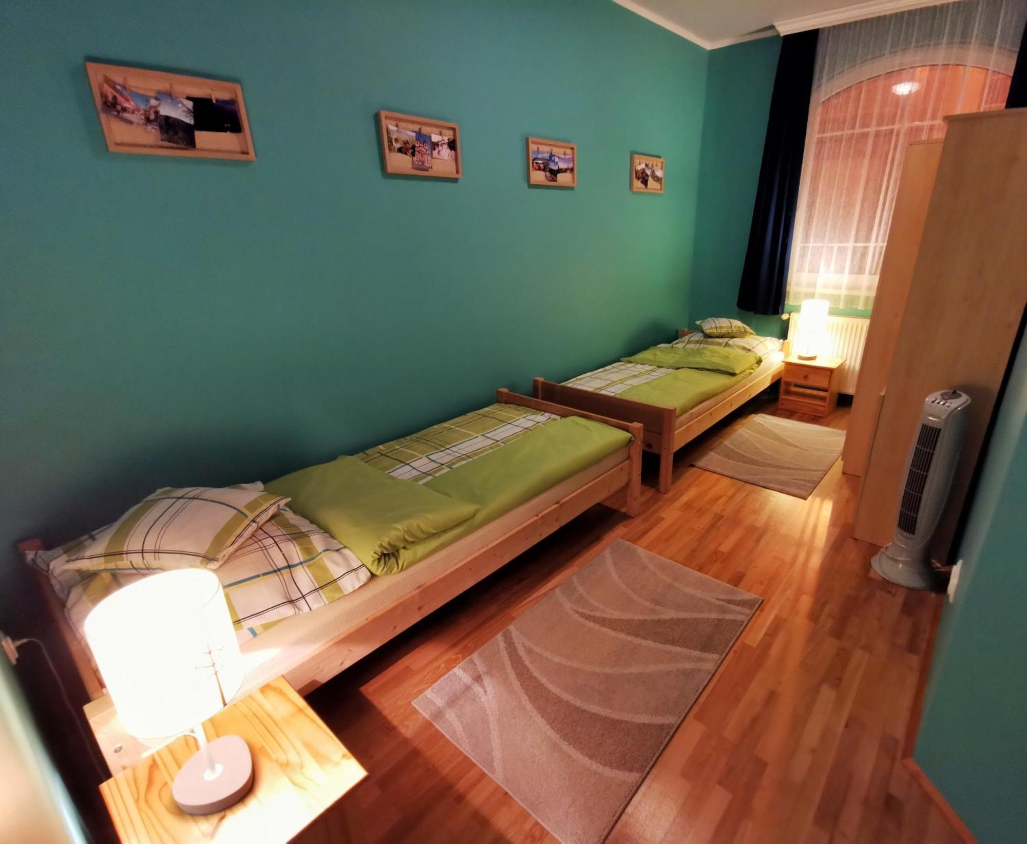 Boros Vendeghaz Eger Villa Екстериор снимка