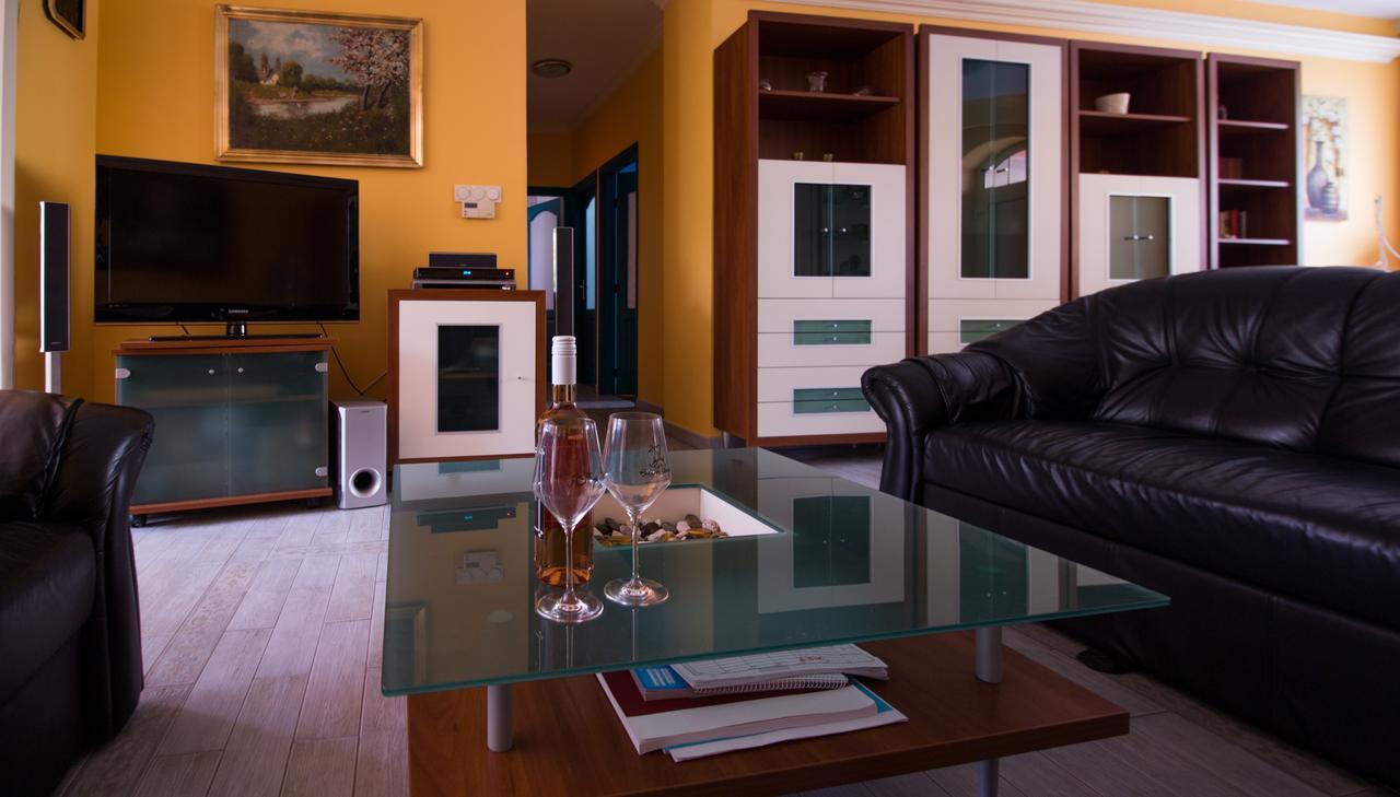 Boros Vendeghaz Eger Villa Екстериор снимка